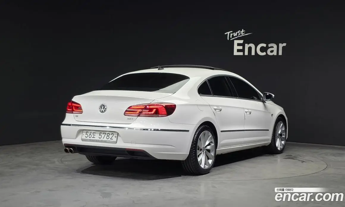 Volkswagen CC 2013 2.0 автомат (гидро), фото 2 Volkswagen CC 2013 2.0 автомат (гидро), фото 2