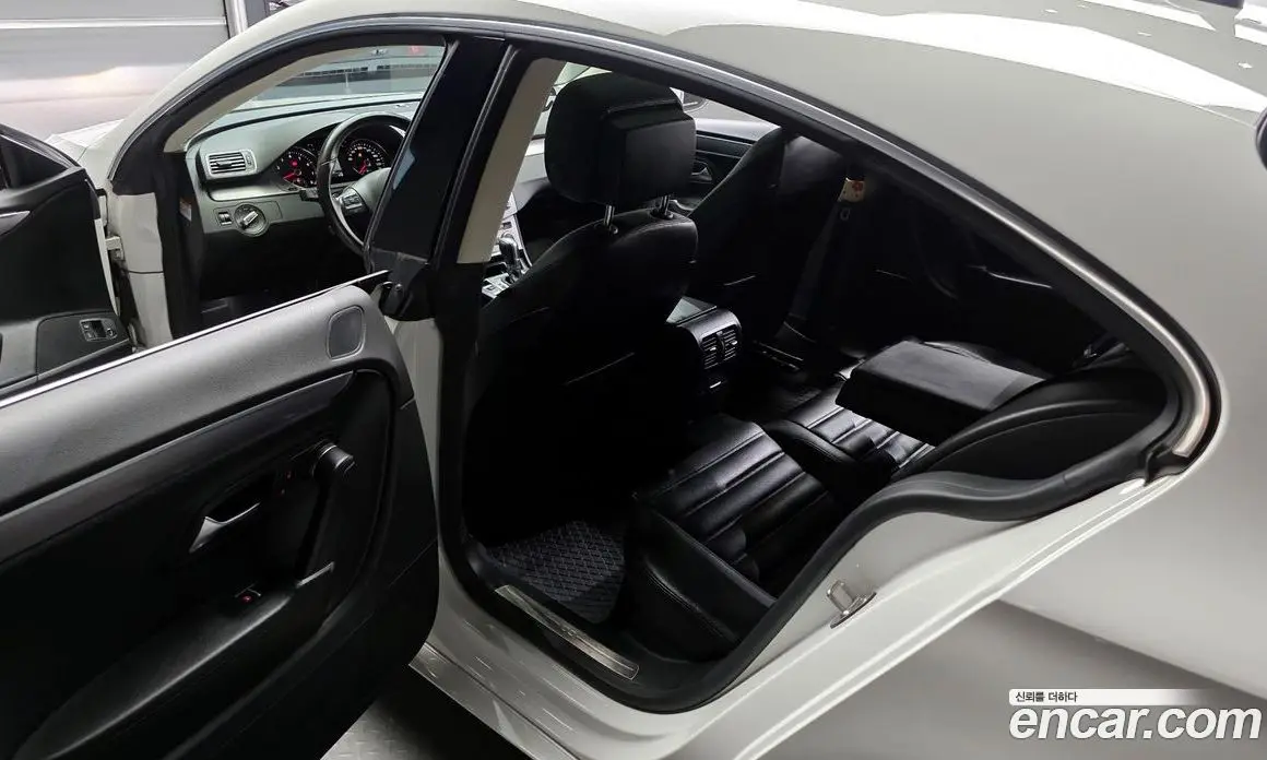 Volkswagen CC 2013 2.0 автомат (гидро), фото 11 Volkswagen CC 2013 2.0 автомат (гидро), фото 11