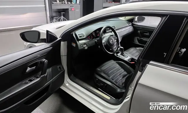 Volkswagen CC 2013 2.0 автомат (гидро), миниатюра 10 Volkswagen CC 2013 2.0 автомат (гидро), миниатюра 10