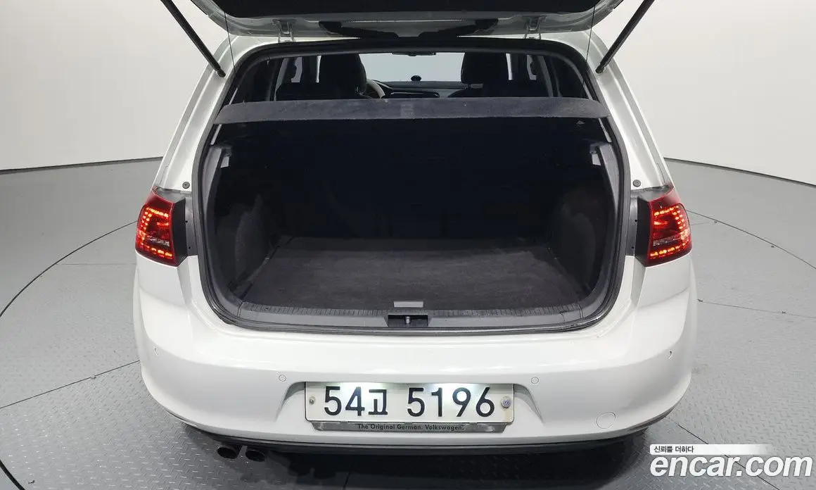 Volkswagen Golf 2015 2.0 автомат (гидро), фото 20 Volkswagen Golf 2015 2.0 автомат (гидро), фото 20