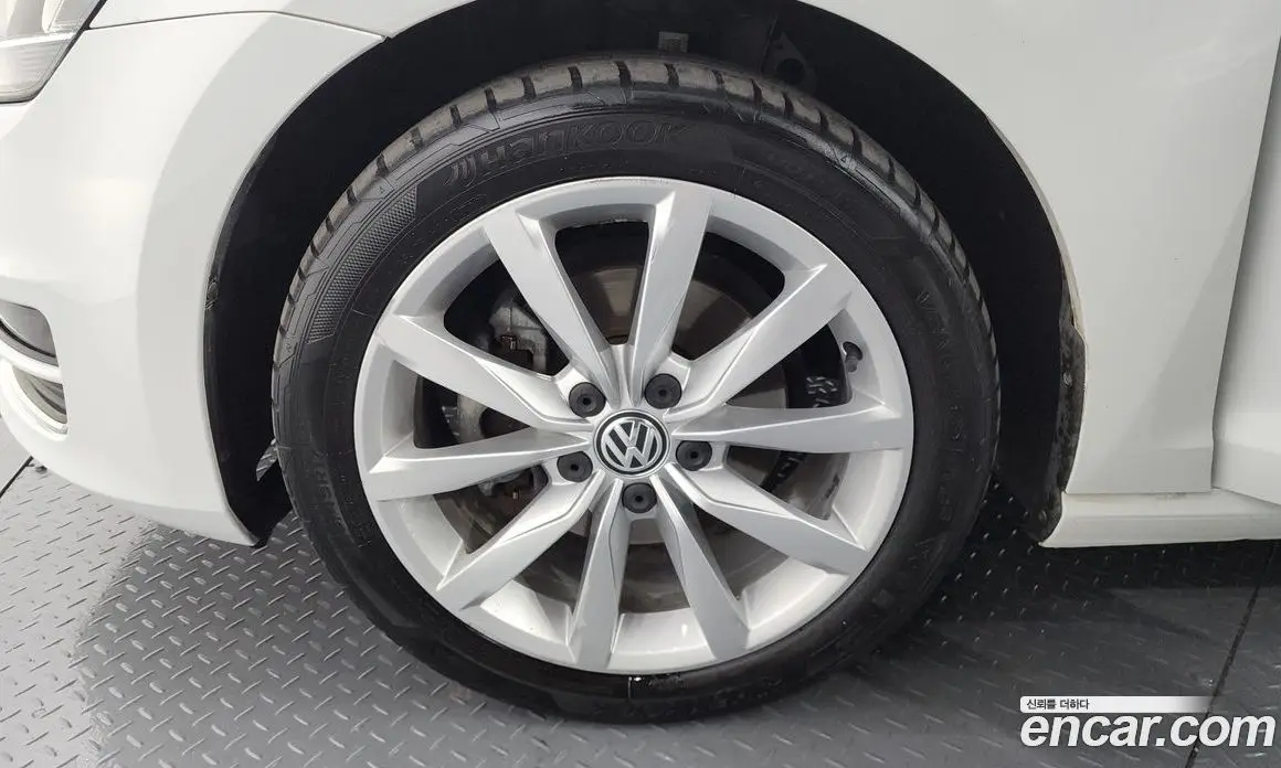 Volkswagen Golf 2015 2.0 автомат (гидро), фото 5 Volkswagen Golf 2015 2.0 автомат (гидро), фото 5