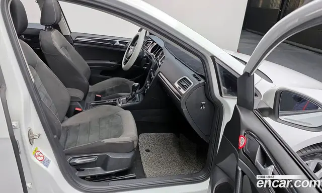 Volkswagen Golf 2015 2.0 автомат (гидро), миниатюра 10 Volkswagen Golf 2015 2.0 автомат (гидро), миниатюра 10