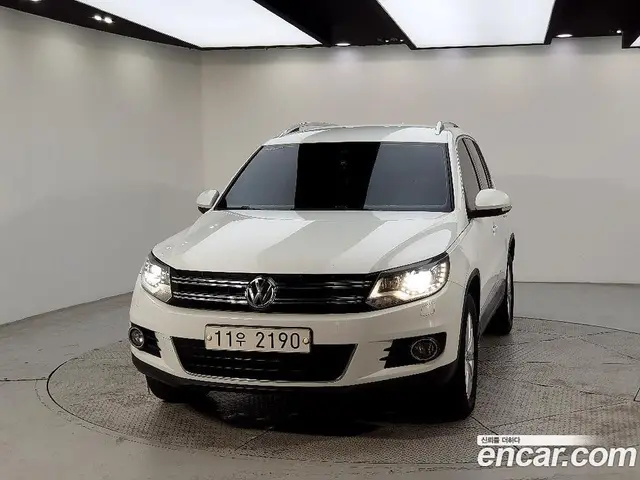 Volkswagen Tiguan 2015 2.0 автомат (гидро), миниатюра 2 Volkswagen Tiguan 2015 2.0 автомат (гидро), миниатюра 2