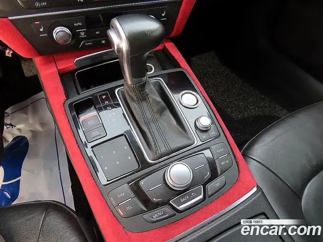 Audi A7 2012 3.0 автомат (гидро), миниатюра 9