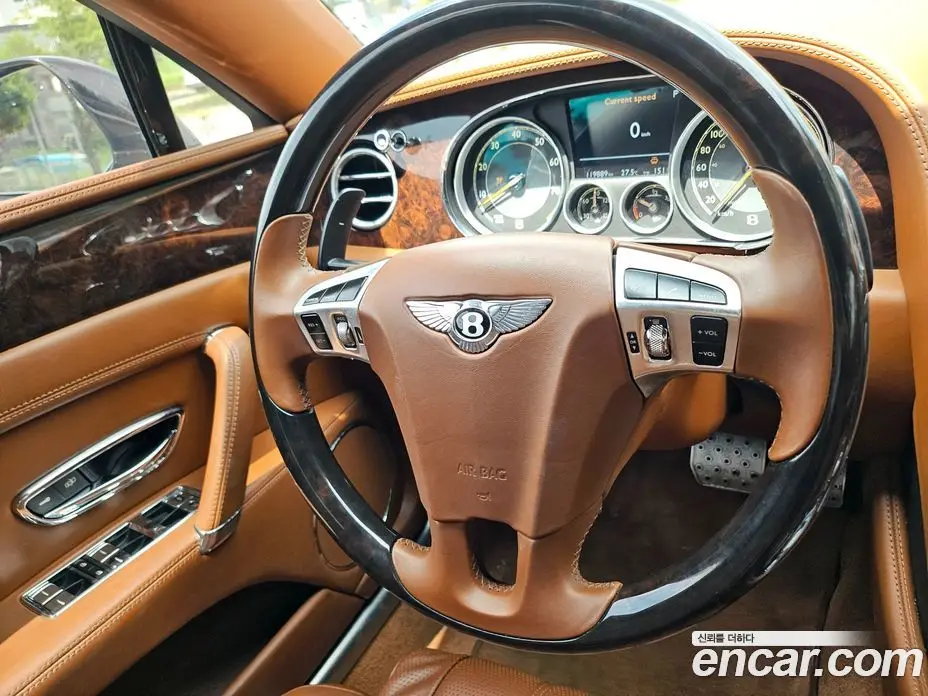Bentley Flying Spur 2015 4.0 автомат (гидро), фото 18