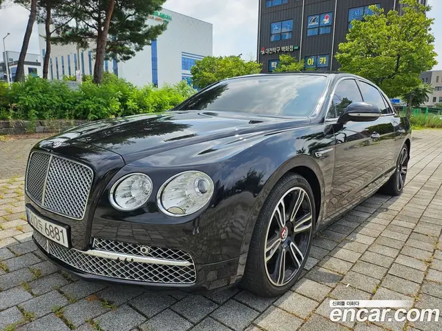 Bentley Flying Spur 2015 4.0 автомат (гидро), миниатюра 3