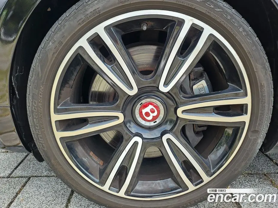 Bentley Flying Spur 2015 4.0 автомат (гидро), фото 4