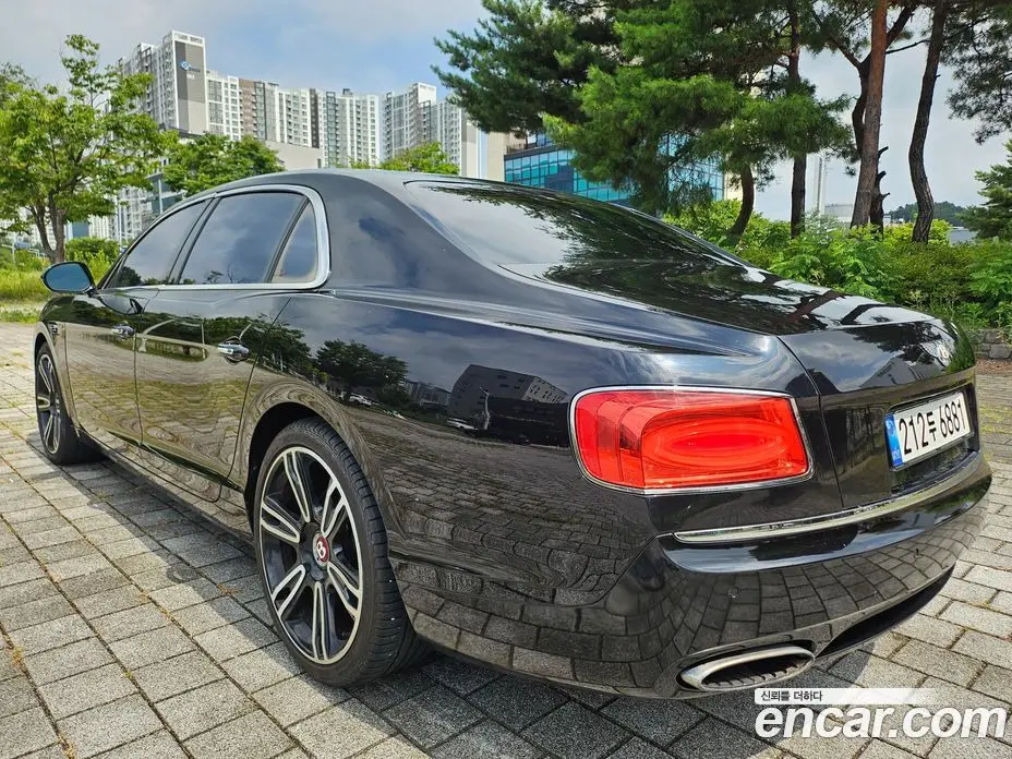 Bentley Flying Spur 2015 4.0 автомат (гидро), фото 6