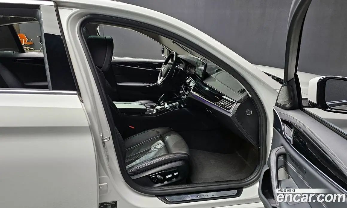 BMW 5 серия 2021 2.0 автомат (гидро), фото 11