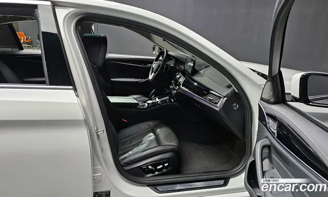 BMW 5 серия 2021 2.0 автомат (гидро), миниатюра 11