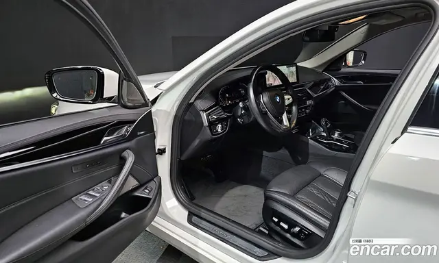BMW 5 серия 2021 2.0 автомат (гидро), миниатюра 10