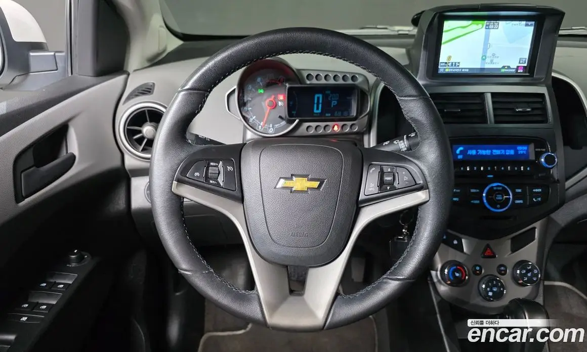 Chevrolet Aveo 2015 1.4 автомат (гидро), фото 14 Chevrolet Aveo 2015 1.4 автомат (гидро), фото 14
