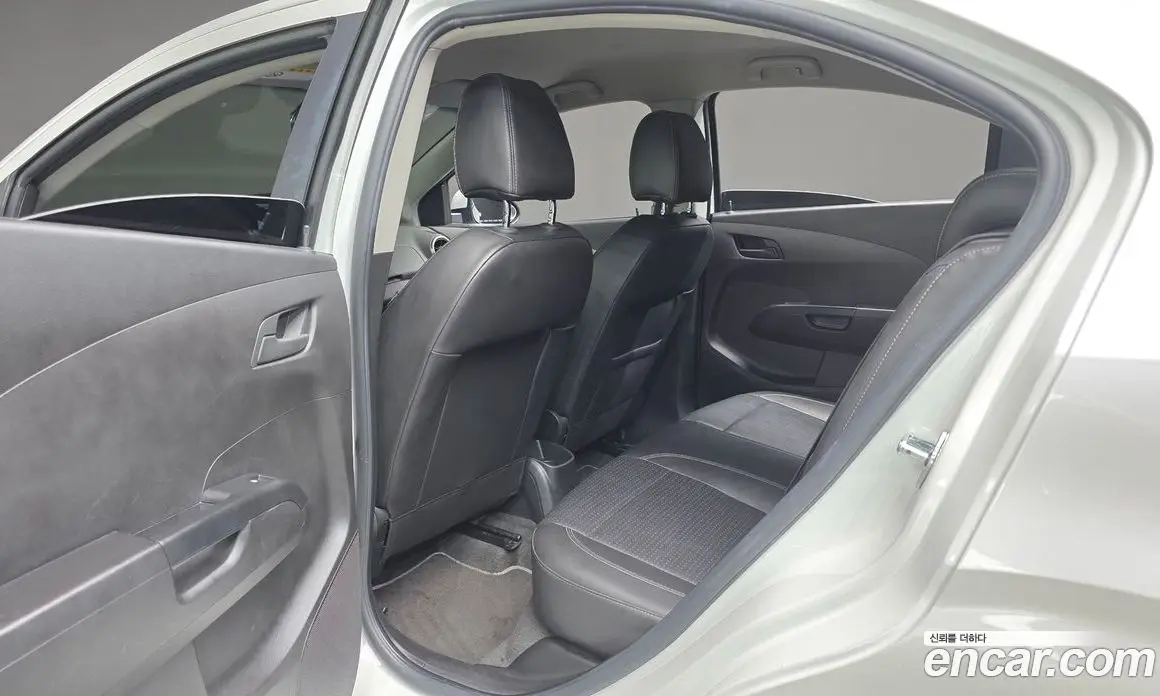 Chevrolet Aveo 2015 1.4 автомат (гидро), фото 18 Chevrolet Aveo 2015 1.4 автомат (гидро), фото 18