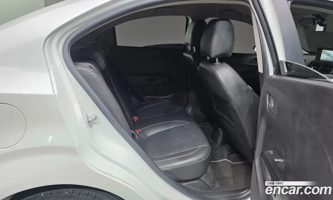 Chevrolet Aveo 2015 1.4 автомат (гидро), фото 19 Chevrolet Aveo 2015 1.4 автомат (гидро), фото 19