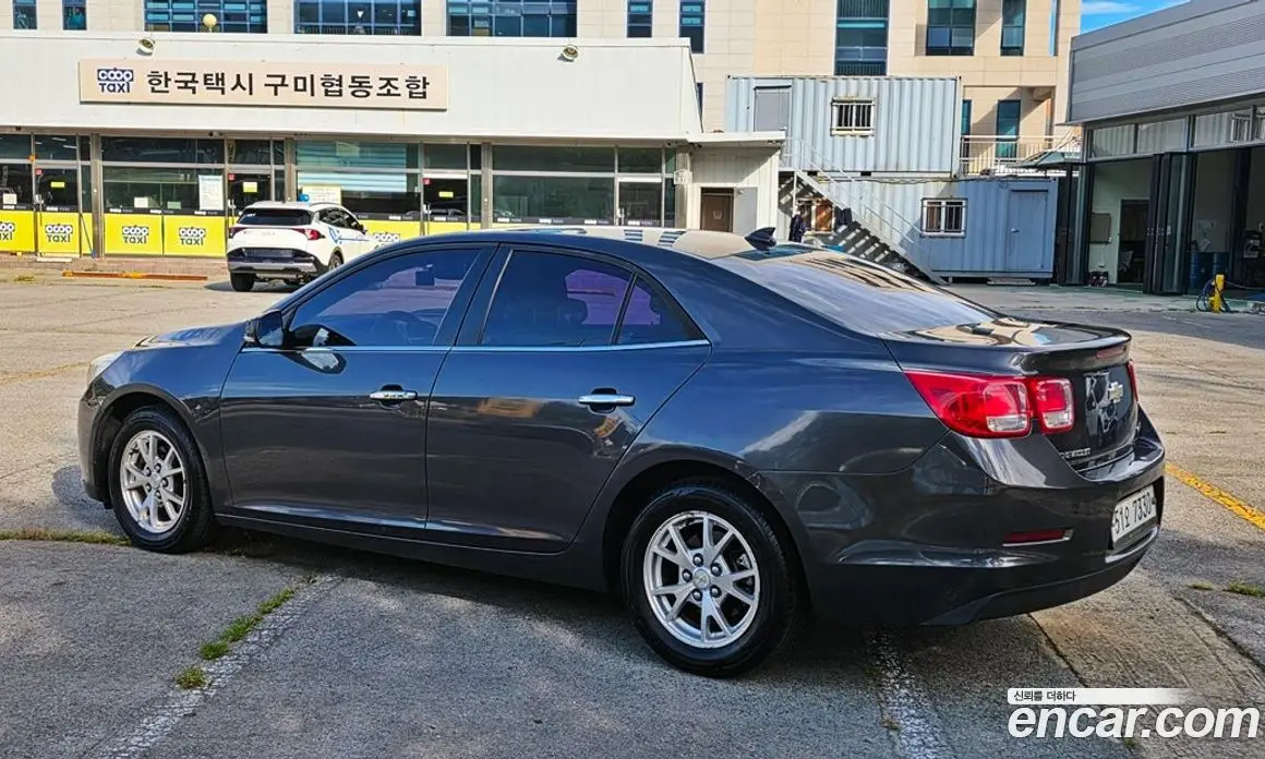Chevrolet Malibu 2011 2.0 автомат (гидро), фото 6