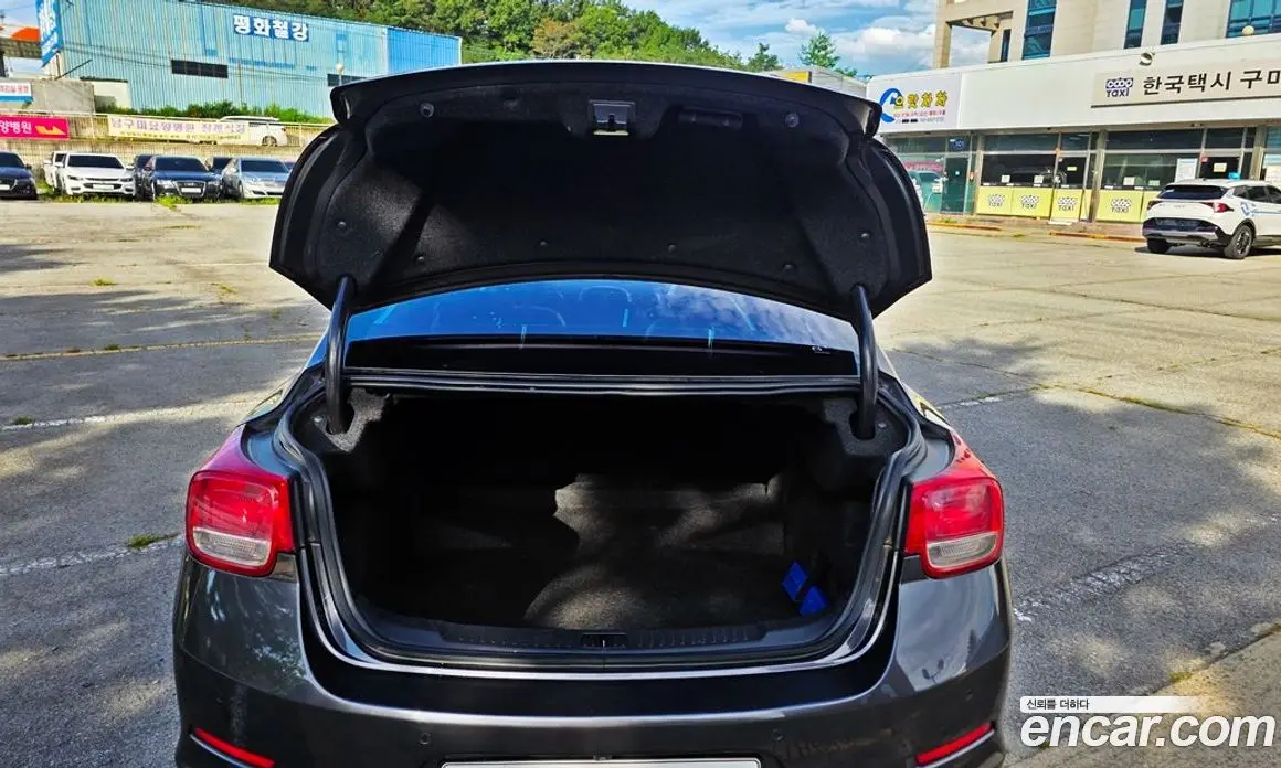 Chevrolet Malibu 2011 2.0 автомат (гидро), фото 8