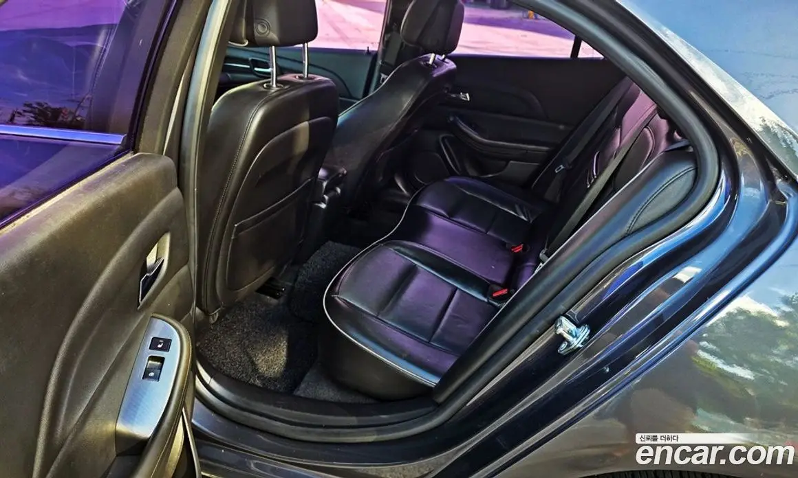 Chevrolet Malibu 2011 2.0 автомат (гидро), фото 9