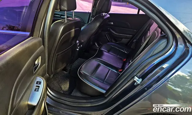 Chevrolet Malibu 2011 2.0 автомат (гидро), миниатюра 9