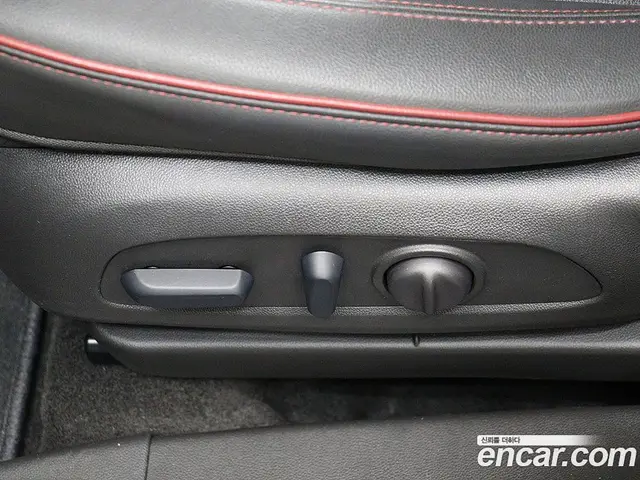 Chevrolet TrailBlazer 2024 1.3 автомат (гидро), миниатюра 12