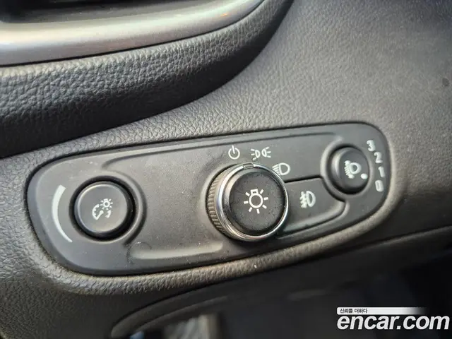 Chevrolet Trax 2016 1.6 автомат (гидро), миниатюра 12