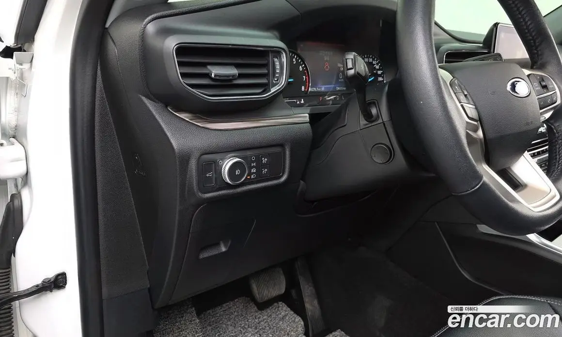Ford Explorer 2021 2.3 автомат (гидро), фото 13