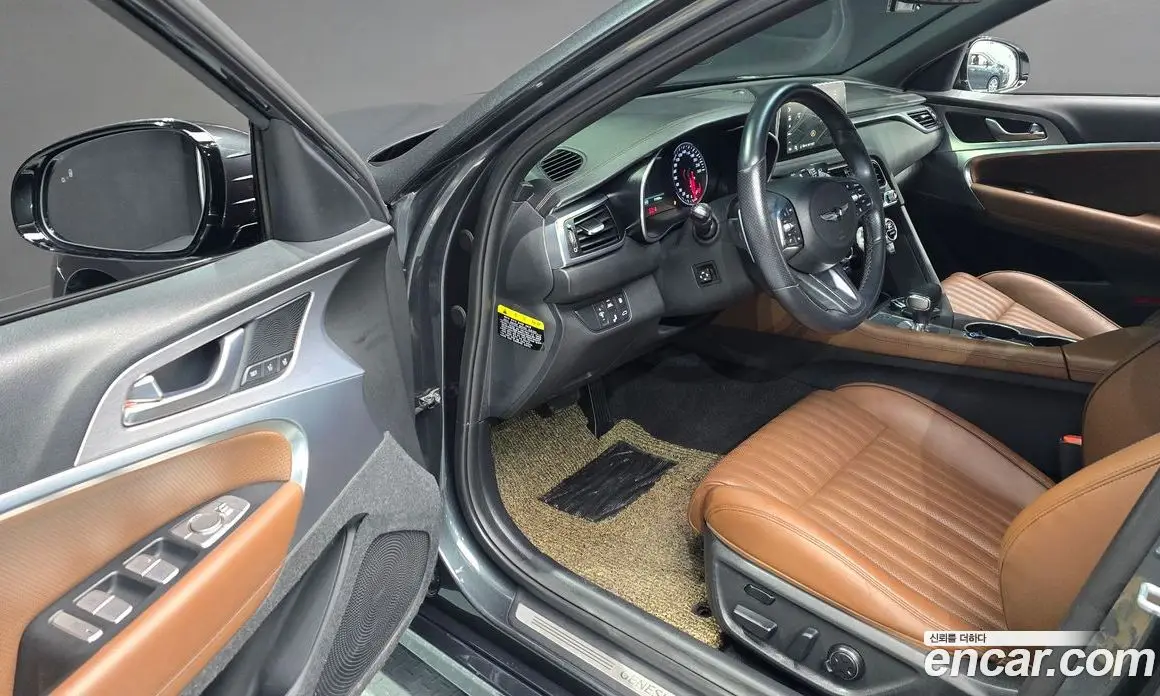 Genesis G70 2018 2.0 автомат (гидро), фото 11 Genesis G70 2018 2.0 автомат (гидро), фото 11