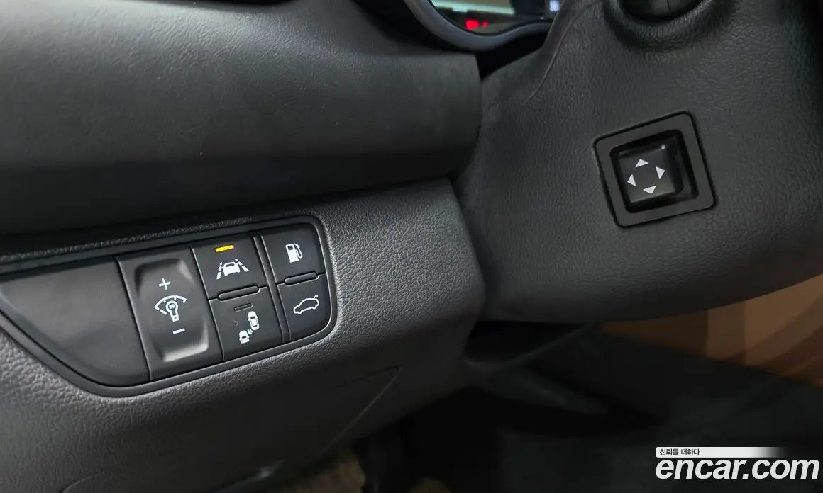 Genesis G70 2018 2.0 автомат (гидро), фото 14 Genesis G70 2018 2.0 автомат (гидро), фото 14