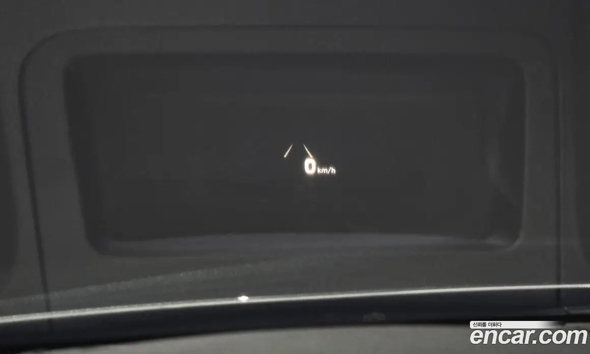 Genesis G70 2018 2.0 автомат (гидро), фото 17 Genesis G70 2018 2.0 автомат (гидро), фото 17