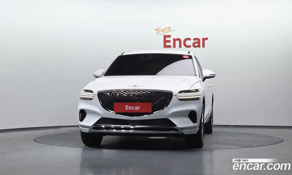 Genesis GV70 2021 3.5 автомат (гидро), фото 3 Genesis GV70 2021 3.5 автомат (гидро), фото 3