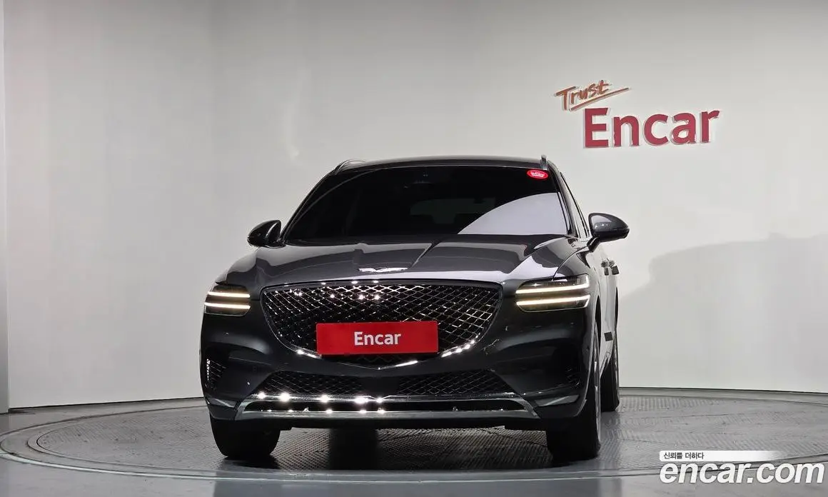 Genesis GV70 2021 2.5 автомат (гидро), фото 3 Genesis GV70 2021 2.5 автомат (гидро), фото 3