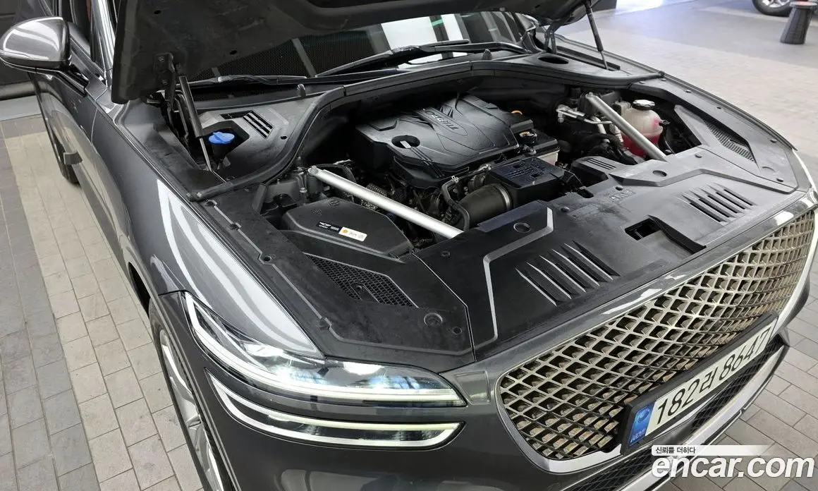 Genesis GV70 2021 2.5 автомат (гидро), фото 6 Genesis GV70 2021 2.5 автомат (гидро), фото 6