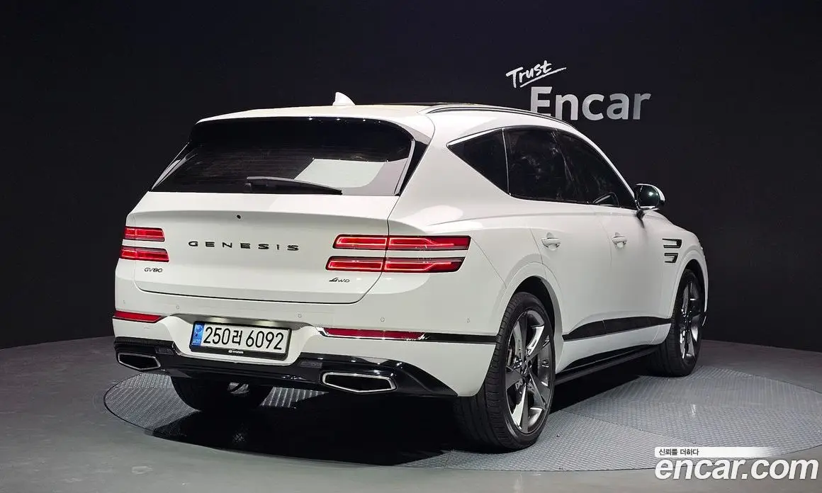 Genesis GV80 2020 2.5 автомат (гидро), фото 2 Genesis GV80 2020 2.5 автомат (гидро), фото 2