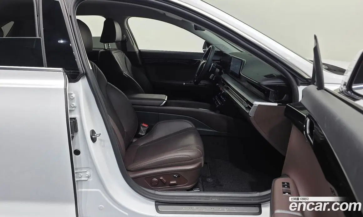 Hyundai Grandeur 2024 3.5 автомат (гидро), фото 11
