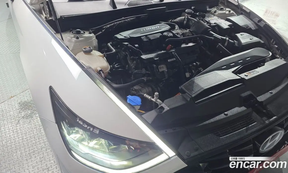 Hyundai Sonata 2021 1.6 автомат (гидро), фото 6