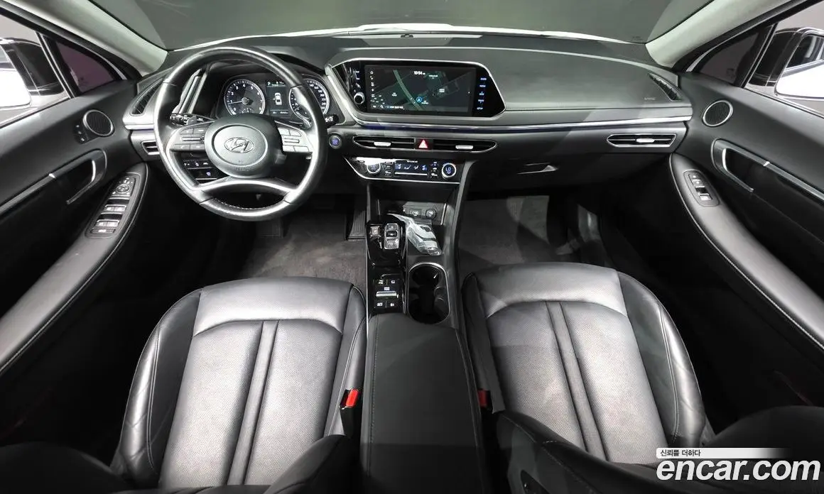 Hyundai Sonata 2021 1.6 автомат (гидро), фото 7