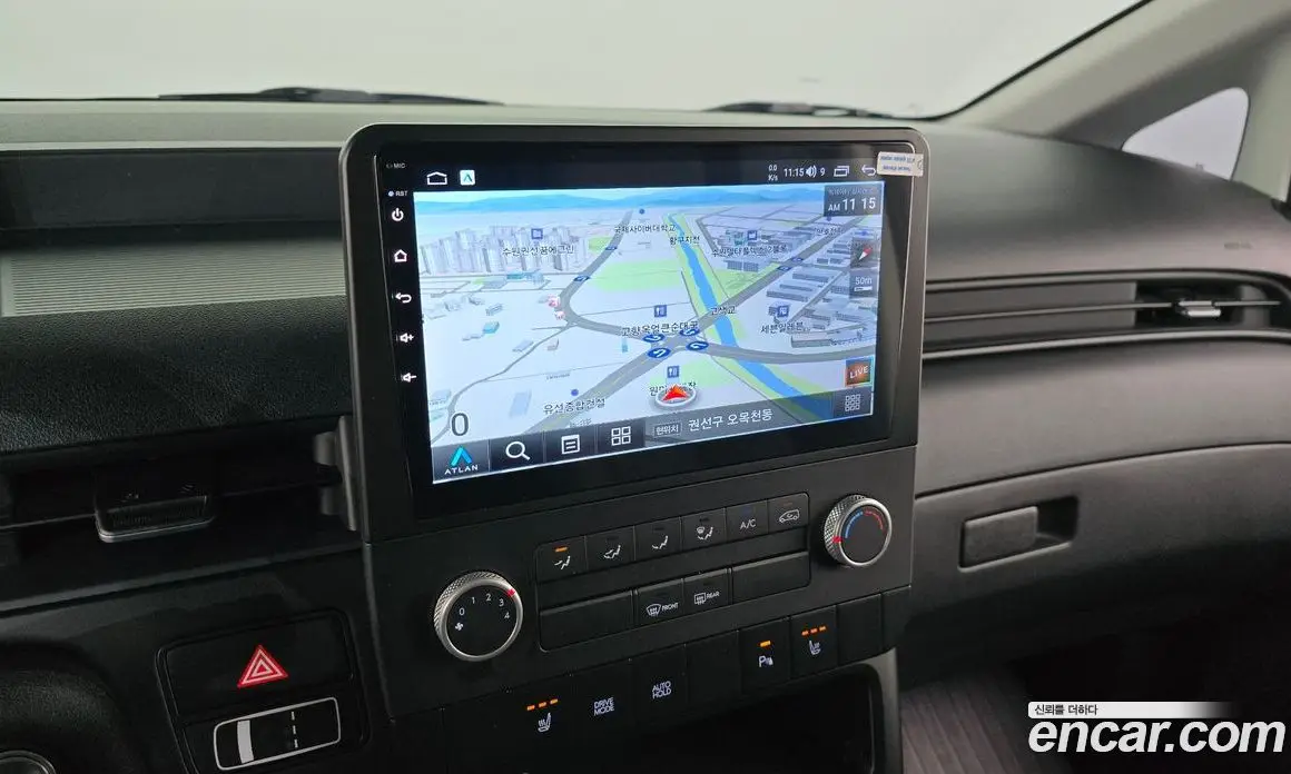 Hyundai Staria 2025 3.5 автомат (гидро), фото 12