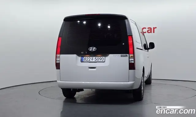 Hyundai Staria 2025 3.5 автомат (гидро), миниатюра 4