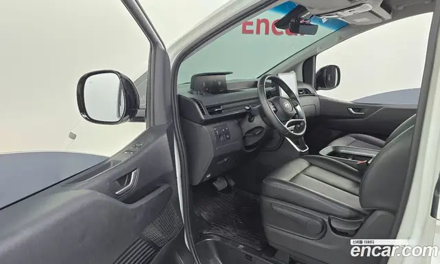 Hyundai Staria 2025 3.5 автомат (гидро), миниатюра 10