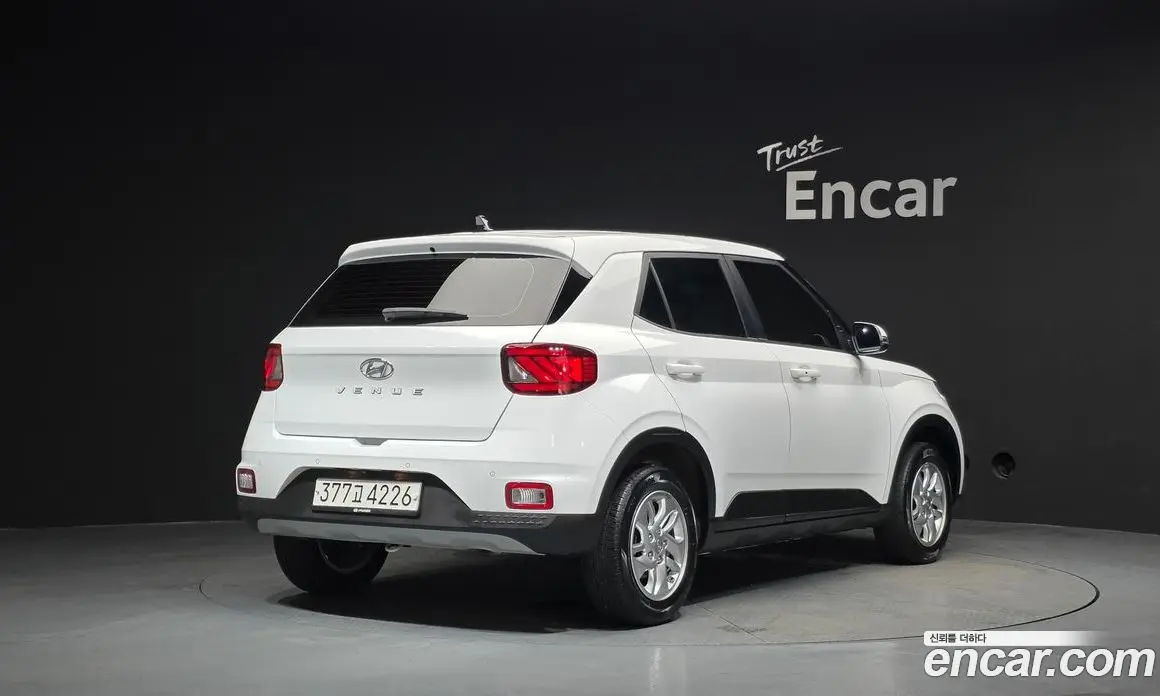 Hyundai Venue 2024 1.6 автомат (гидро), фото 2 Hyundai Venue 2024 1.6 автомат (гидро), фото 2