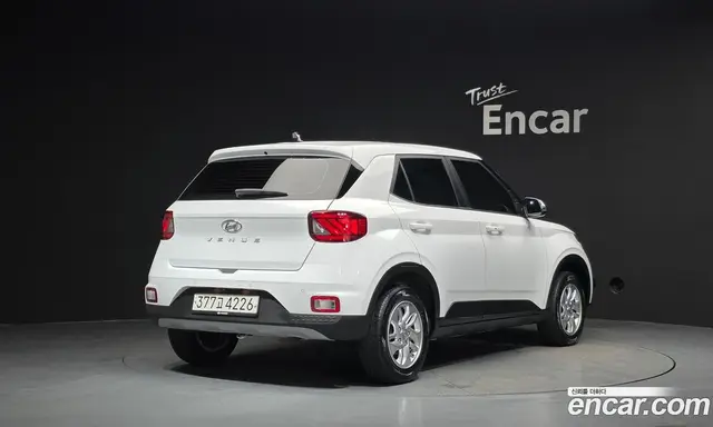 Hyundai Venue 2024 1.6 автомат (гидро), миниатюра 2 Hyundai Venue 2024 1.6 автомат (гидро), миниатюра 2