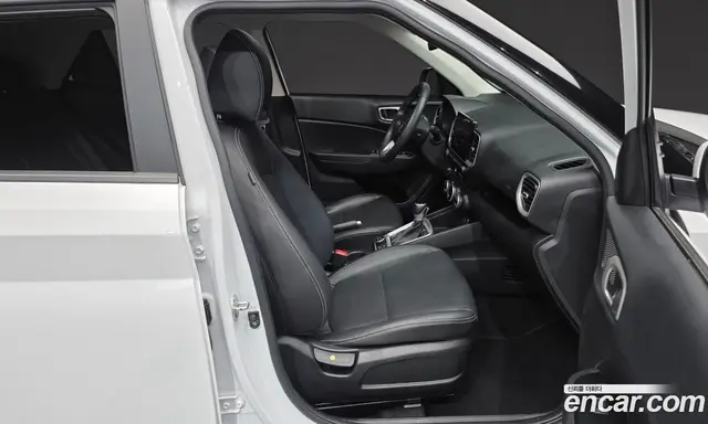 Hyundai Venue 2024 1.6 автомат (гидро), миниатюра 12