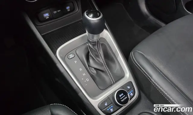 Hyundai Venue 2024 1.6 автомат (гидро), миниатюра 9 Hyundai Venue 2024 1.6 автомат (гидро), миниатюра 9