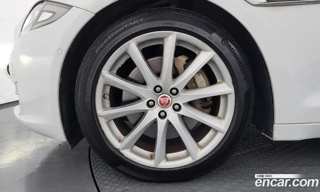 Jaguar XJ 2016 3.0 автомат (гидро), миниатюра 5