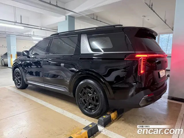 Kia Carnival 2026 3.5 автомат (гидро), миниатюра 4