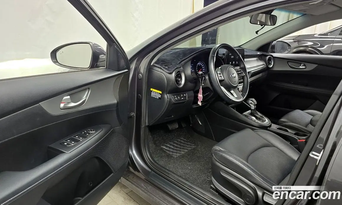 Kia K3 2020 1.6 автомат (гидро), фото 10 Kia K3 2020 1.6 автомат (гидро), фото 10