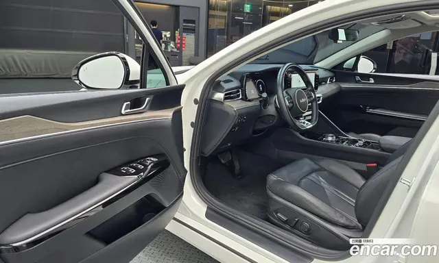 Kia K5 (Optima) 2023 1.6 автомат (гидро), миниатюра 10 Kia K5 (Optima) 2023 1.6 автомат (гидро), миниатюра 10