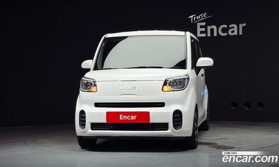 Kia Ray 2022 1.0 автомат (гидро), фото 3