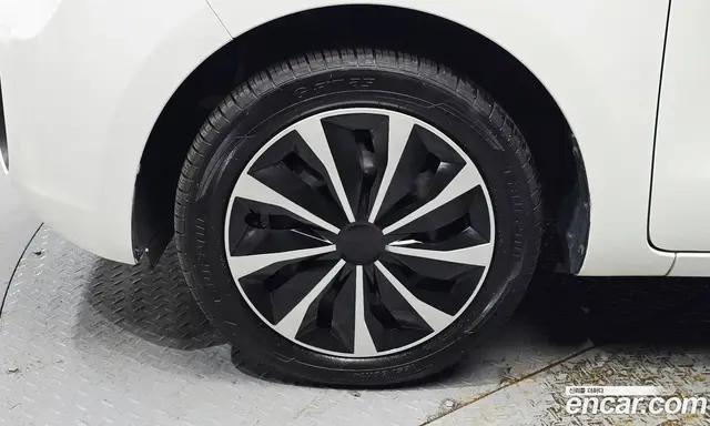 Kia Ray 2022 1.0 автомат (гидро), миниатюра 5