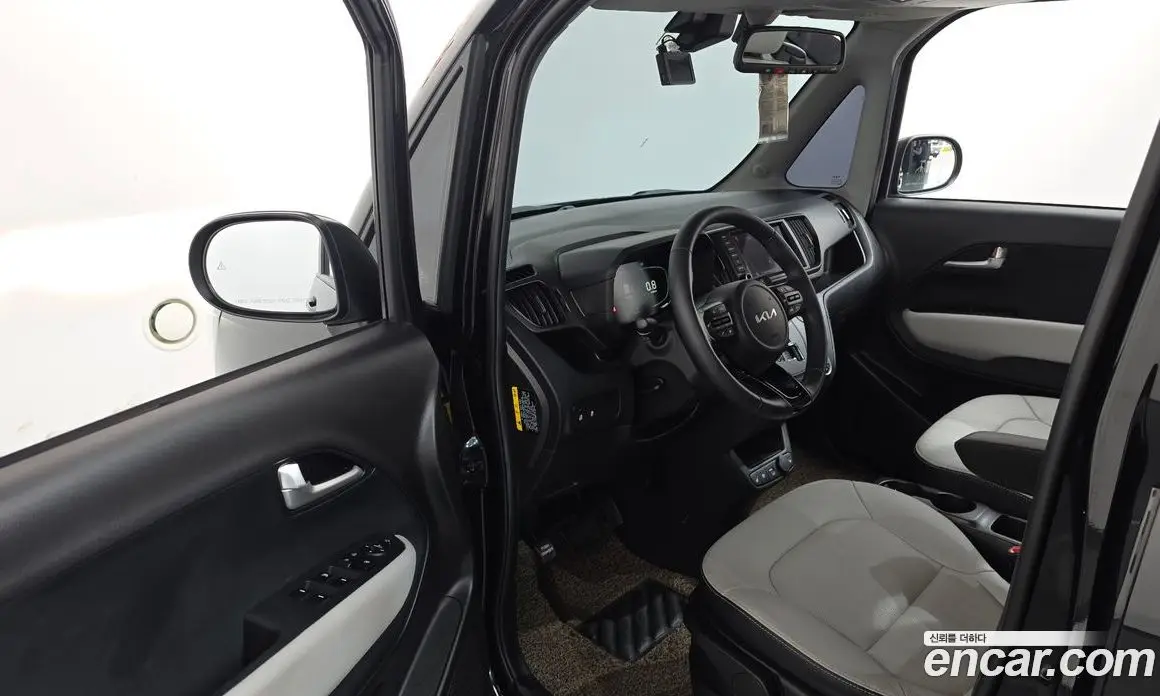 Kia Ray 2023 1.0 автомат (гидро), фото 10