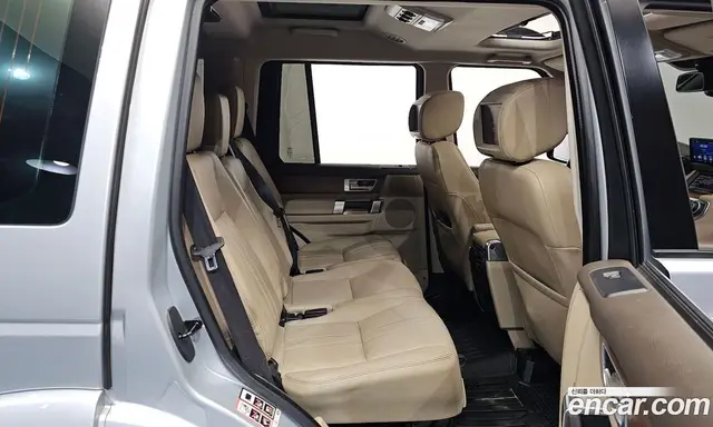 Land Rover Discovery 2016 3.0 автомат (гидро), миниатюра 11 Land Rover Discovery 2016 3.0 автомат (гидро), миниатюра 11